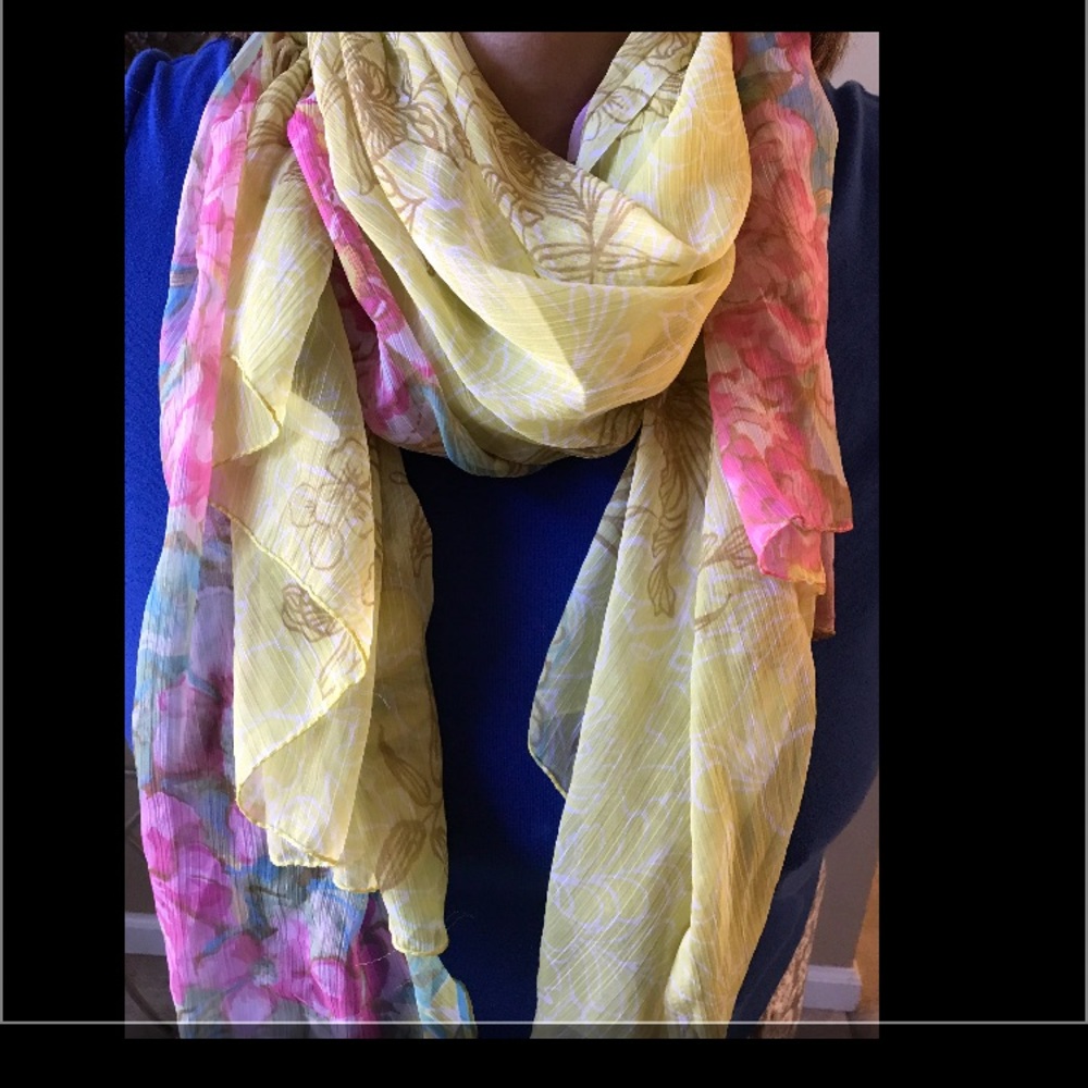 ❤️Italian Floral printed scarf